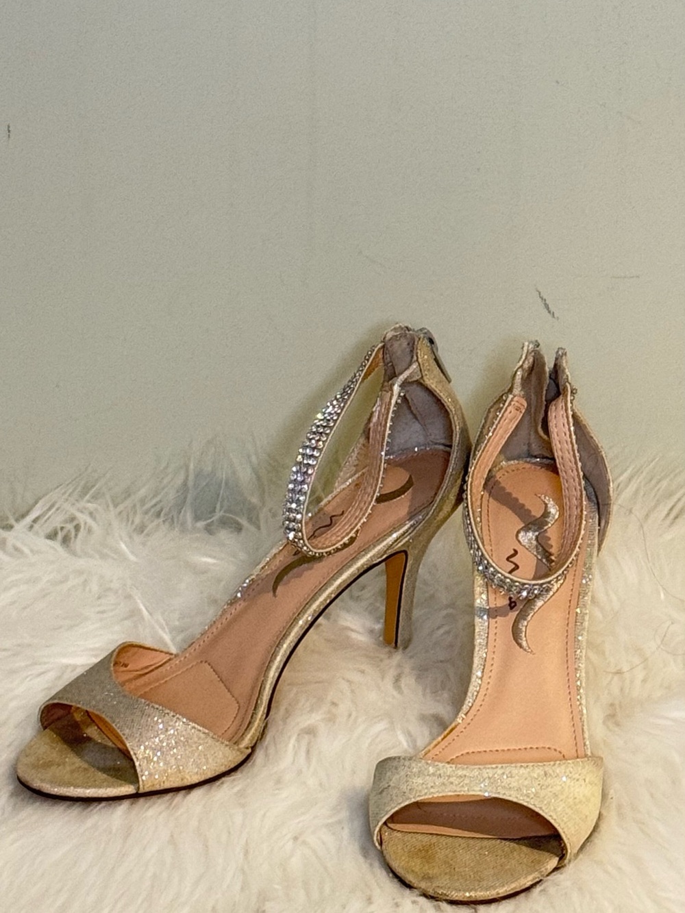 Women’s Ivory/Gold Open-Toe Rhinestone Stiletto Heels